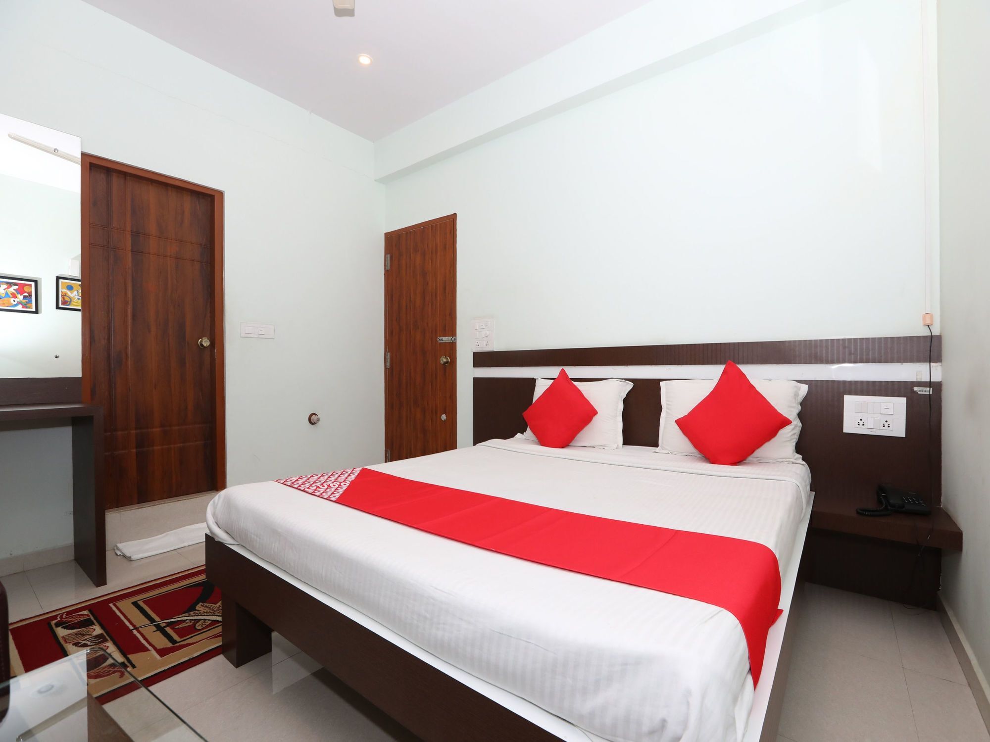 Golden Residency Ξενοδοχείο Mysore Εξωτερικό φωτογραφία